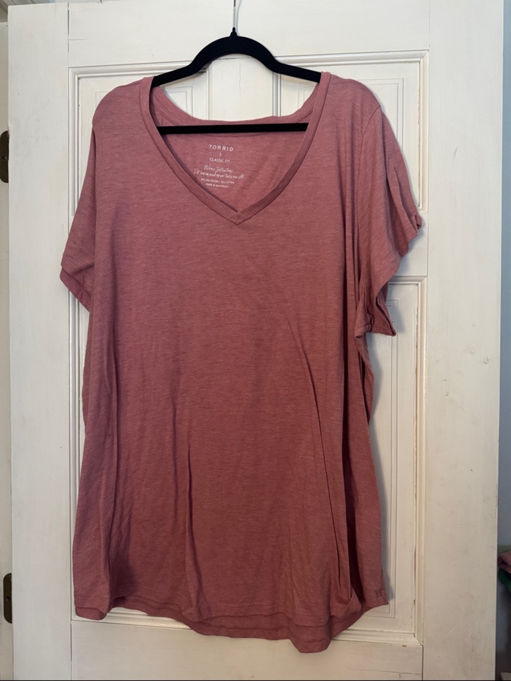 torrid Dusty Rose V-Neck Short Sleeve Tee